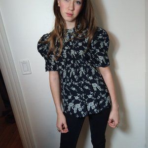 Gathered Sleeve Blouse from CO blakck with off white flowers